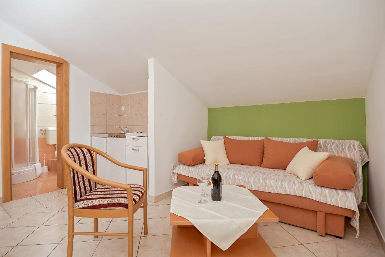 Apartmani Putnik Baška Voda Buitenkant foto