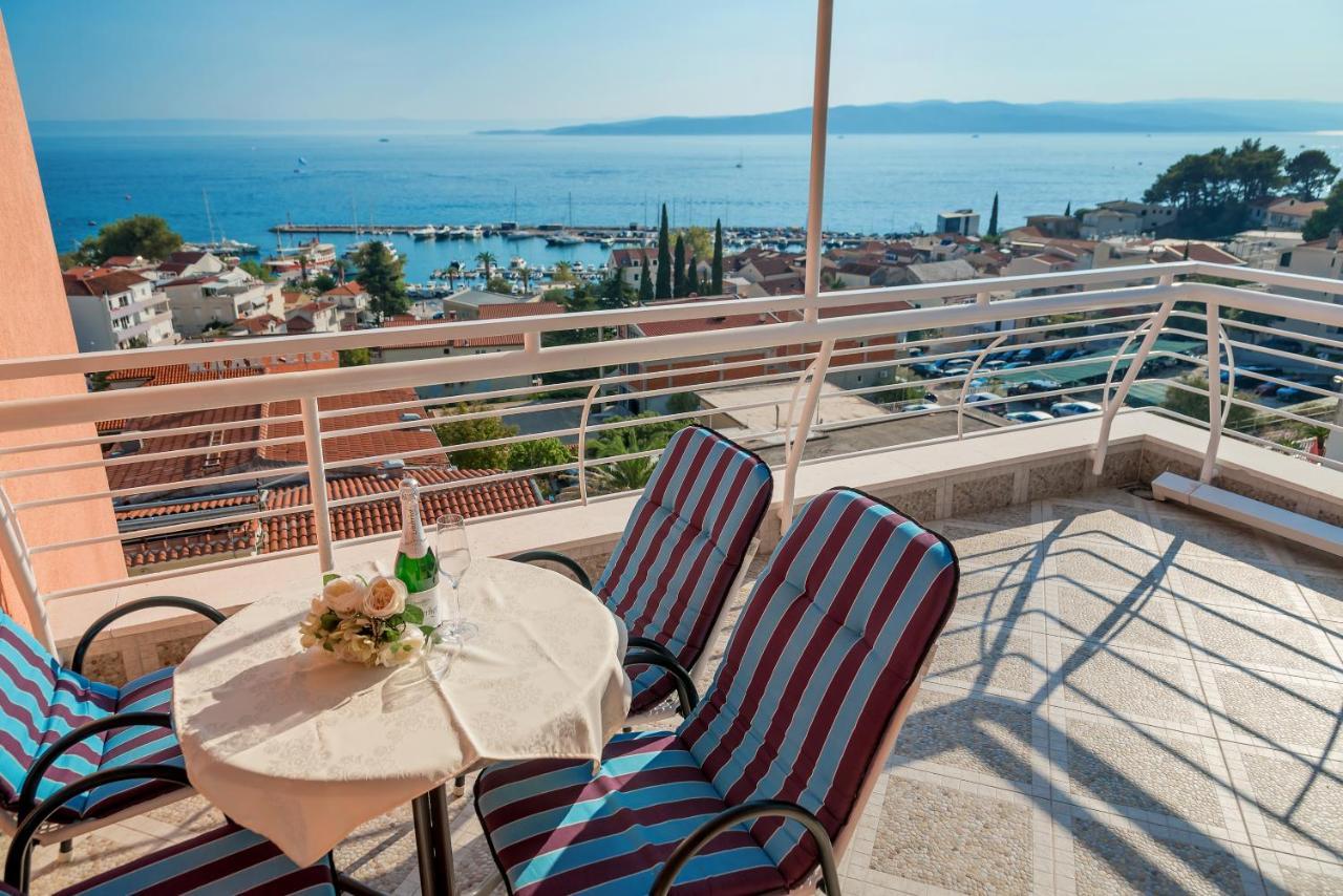 Apartmani Putnik Baška Voda Buitenkant foto